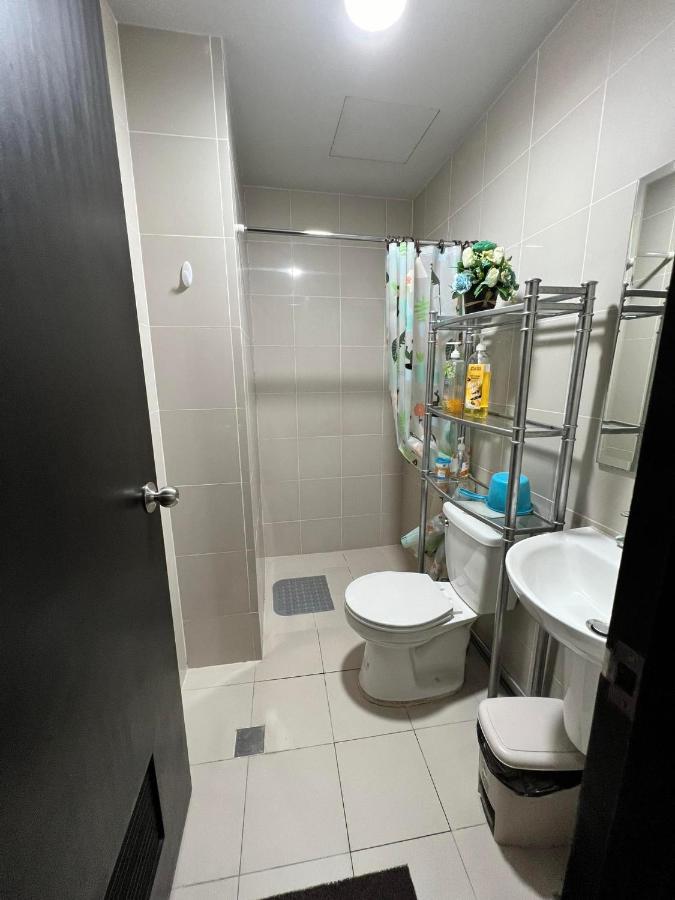 Manhattan Heights Towerb In Araneta Cubao 5Mins Walk To Smart Araneta Aparthotel Manila Exterior foto